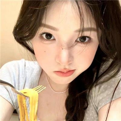 昨夜泪痕干