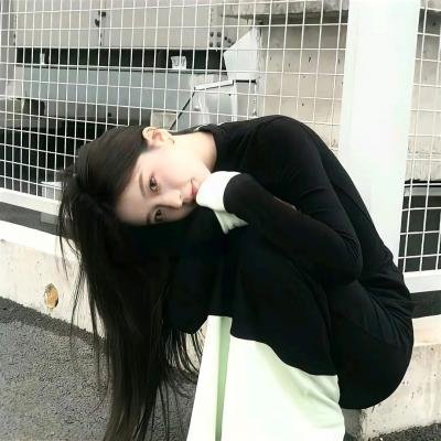 粉红色和铲子